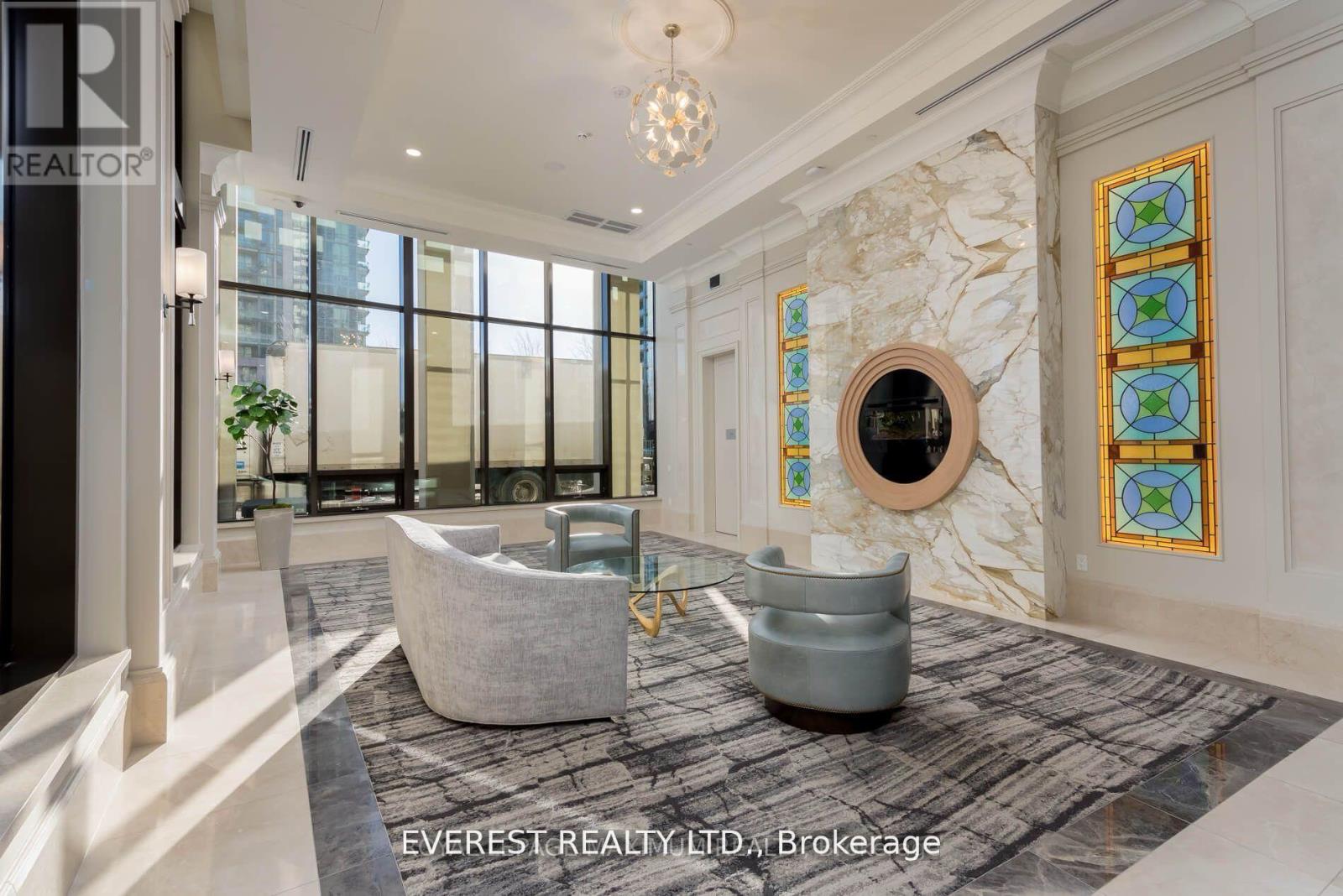 2409 - 36 Elm Drive W, Mississauga, Ontario  L5B 0N3 - Photo 2 - W12958014