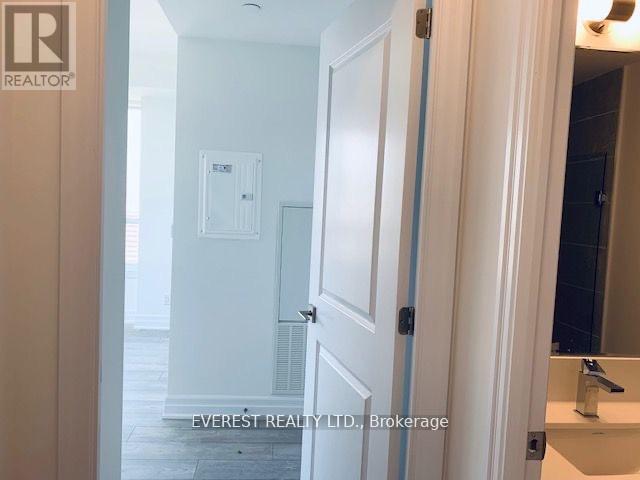 2409 - 36 Elm Drive W, Mississauga, Ontario  L5B 0N3 - Photo 22 - W12958014