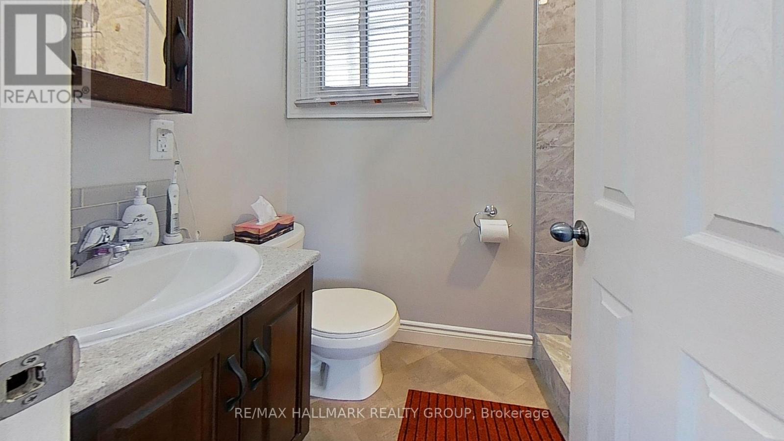 9950 Round Lake Road, Laurentian Valley, Ontario  K8A 0K5 - Photo 41 - X13033702