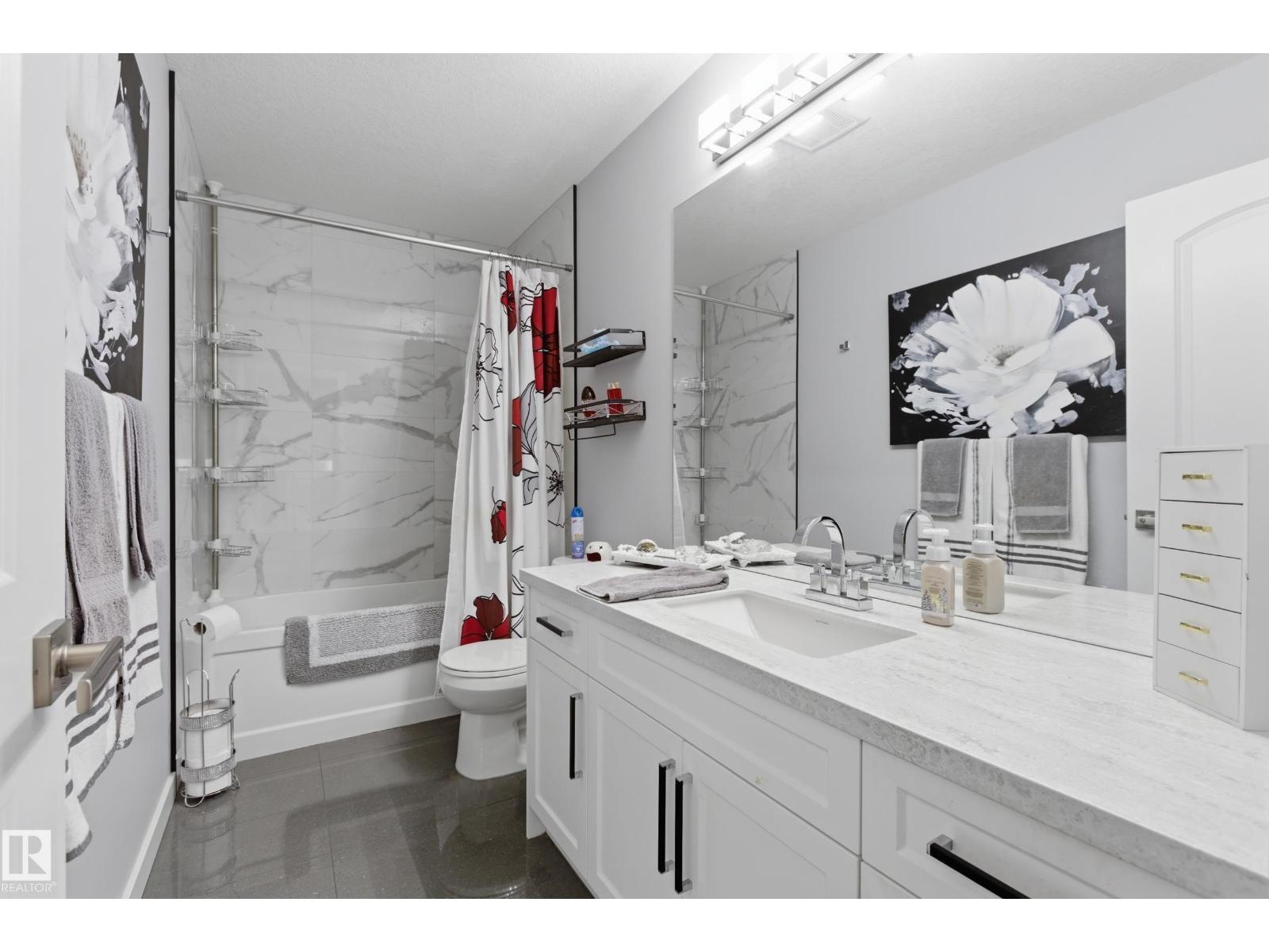 295 Youville Dr E Nw, Edmonton, Alberta  T6L 7E7 - Photo 6 - E4485459