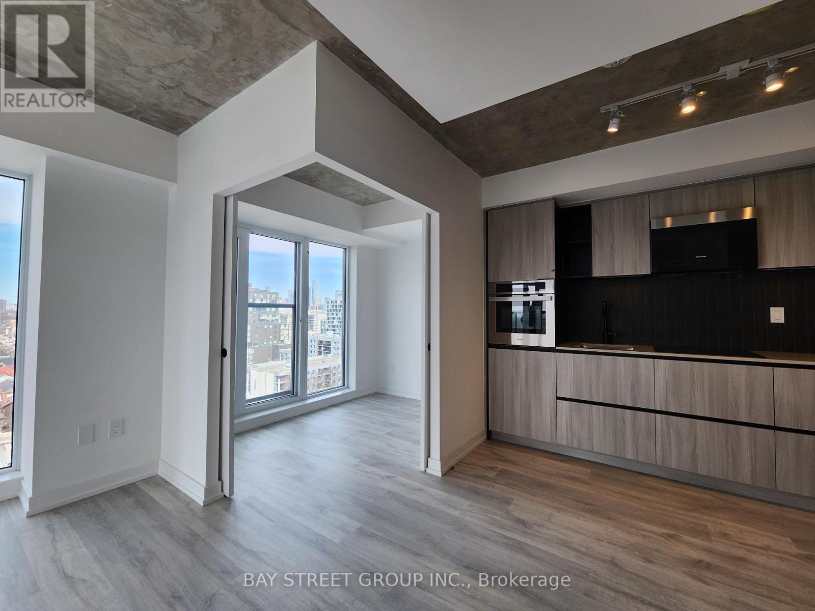 1307 - 2 Augusta Avenue, Toronto, Ontario  M5V 0T3 - Photo 5 - C13076078