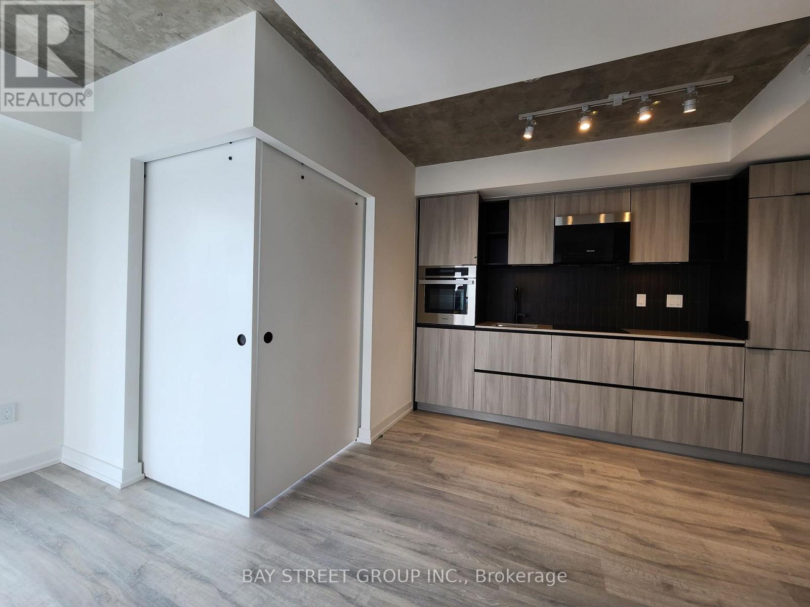 1307 - 2 Augusta Avenue, Toronto, Ontario  M5V 0T3 - Photo 6 - C13076078