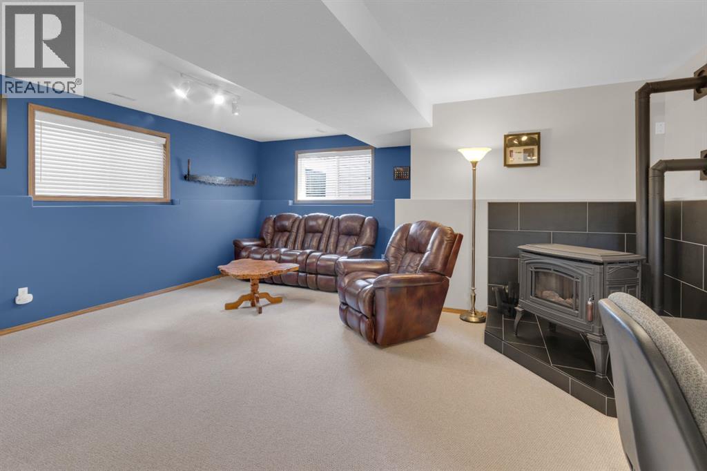 105 Everstone Way Sw, Calgary, Alberta  T2Y 4J6 - Photo 16 - A2302678