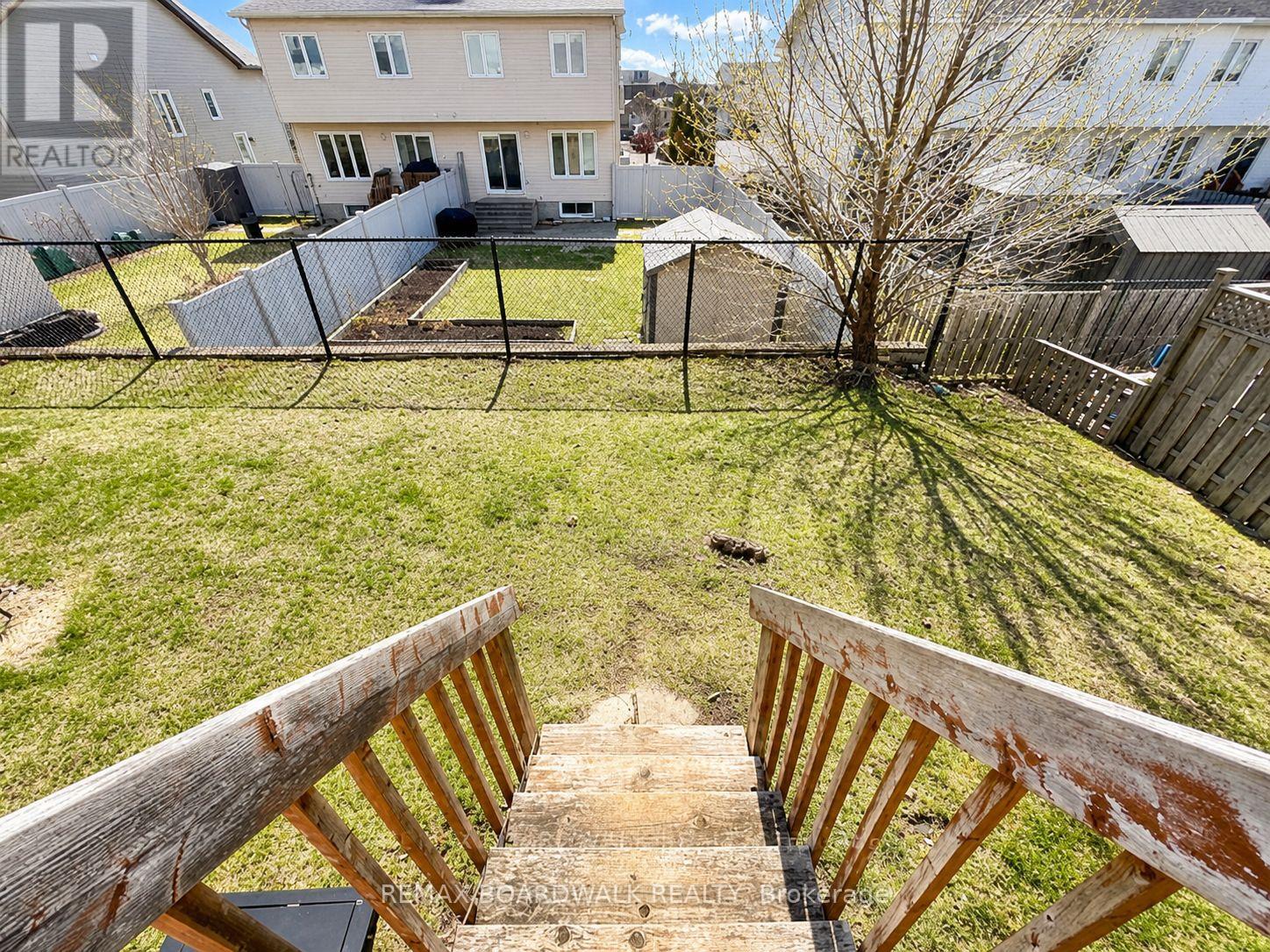 240 Eliot Street, Clarence-Rockland, Ontario  K4K 0E6 - Photo 23 - X12992452