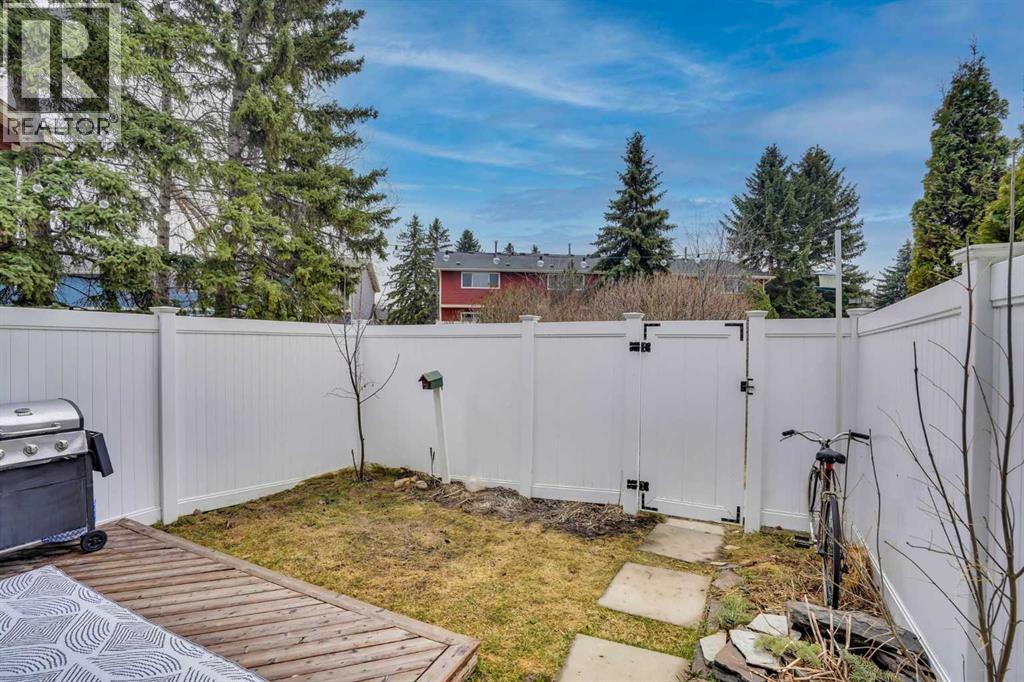 12 Queen Anne Close SE, Calgary, Alberta  T2J 6N6 - Photo 38 - A2302702