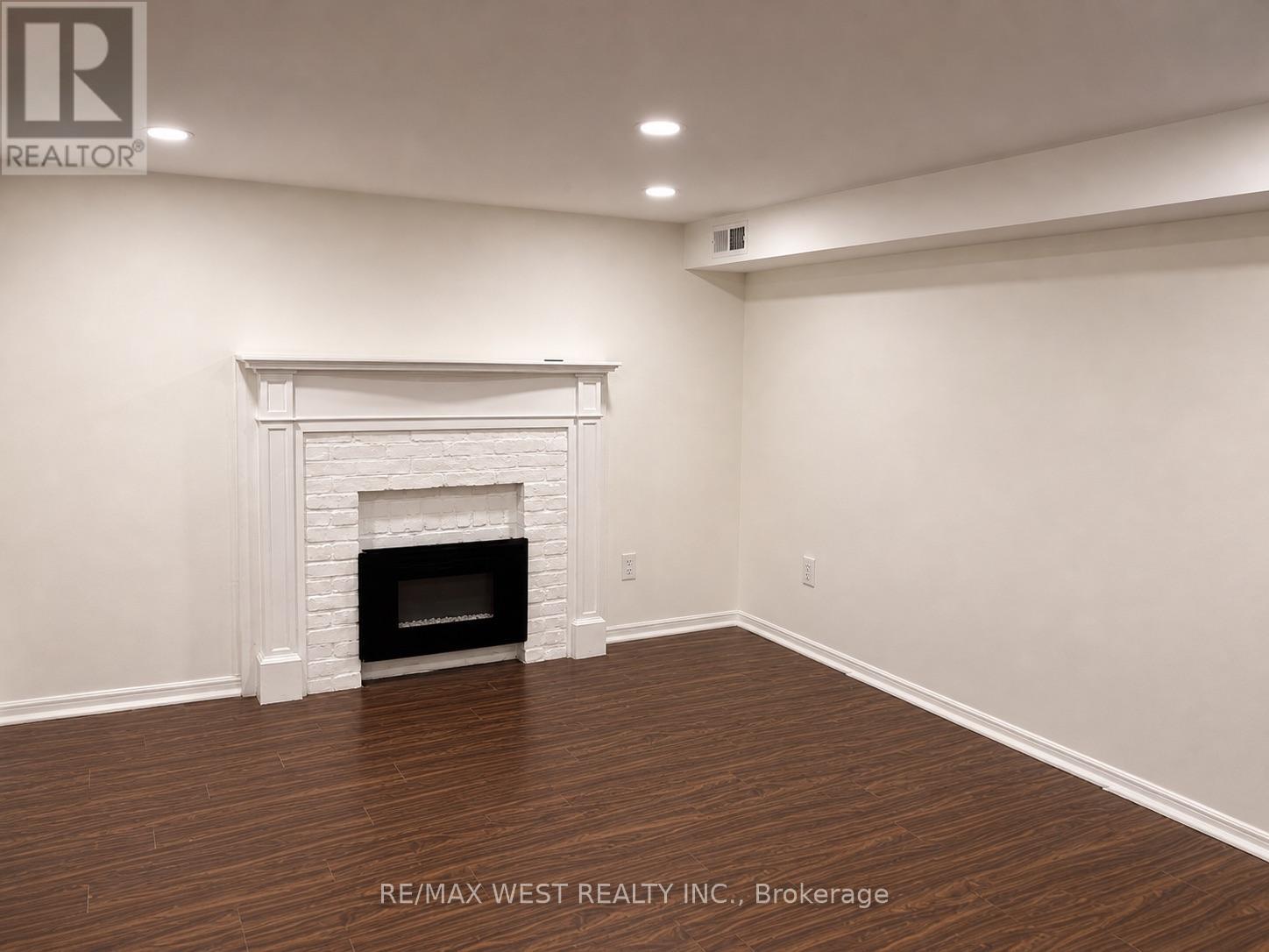 Lower Level - 84 Mackenzie Crescent, Toronto, Ontario  M6J 1T3 - Photo 12 - C13075416