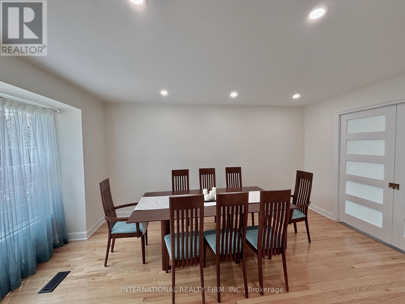 168 Willow Lane, Newmarket (Bristol-London), Ontario  L3Y 4J3 - Photo 12 - N13076092