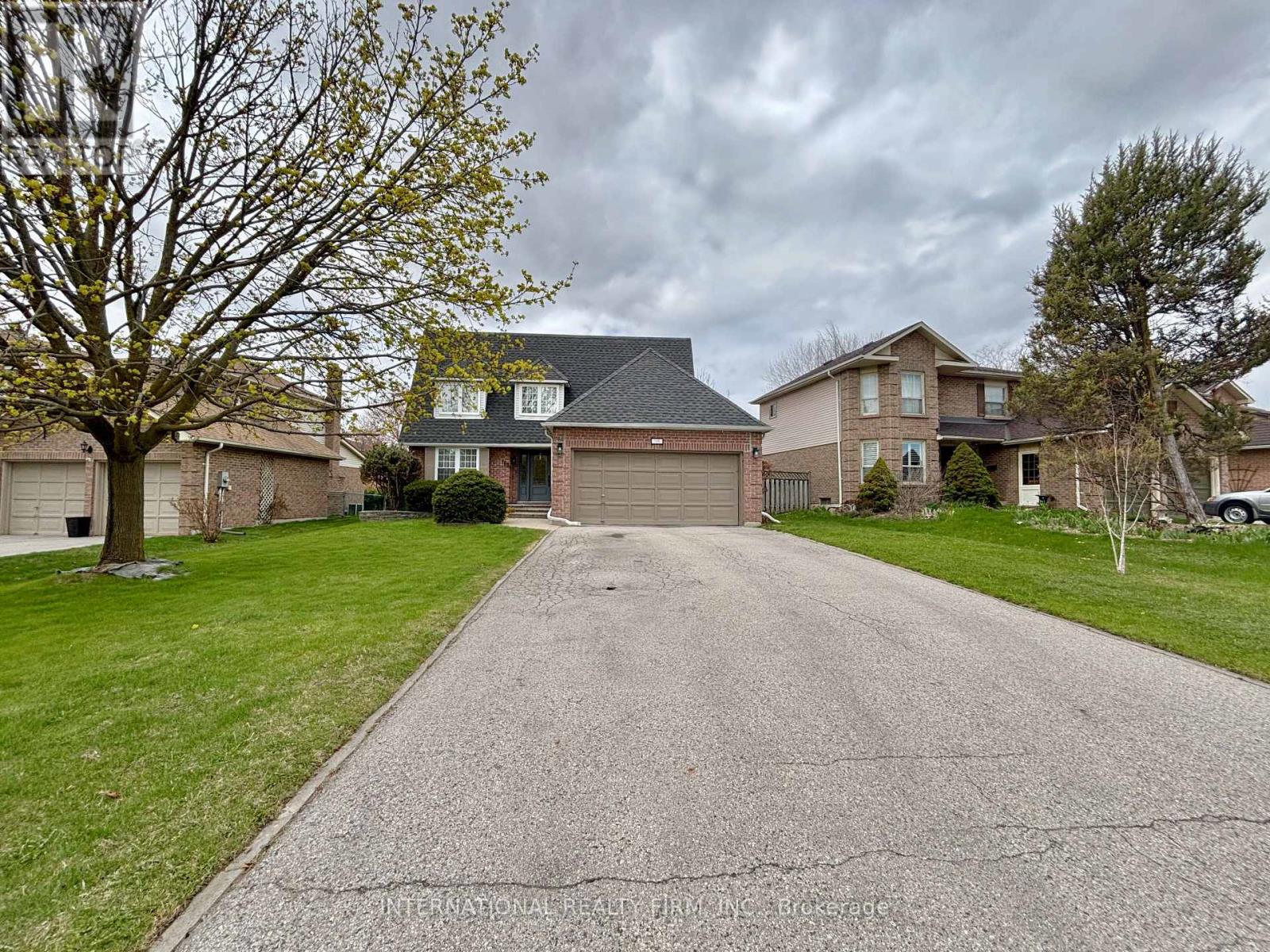 168 Willow Lane, Newmarket (Bristol-London), Ontario  L3Y 4J3 - Photo 2 - N13076092