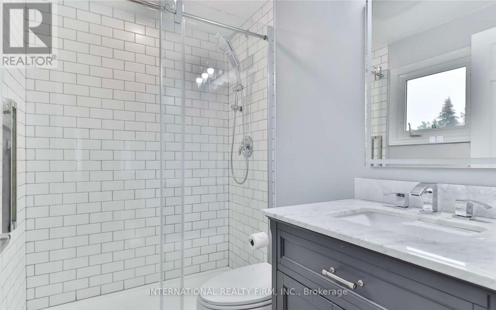 168 Willow Lane, Newmarket (Bristol-London), Ontario  L3Y 4J3 - Photo 23 - N13076092