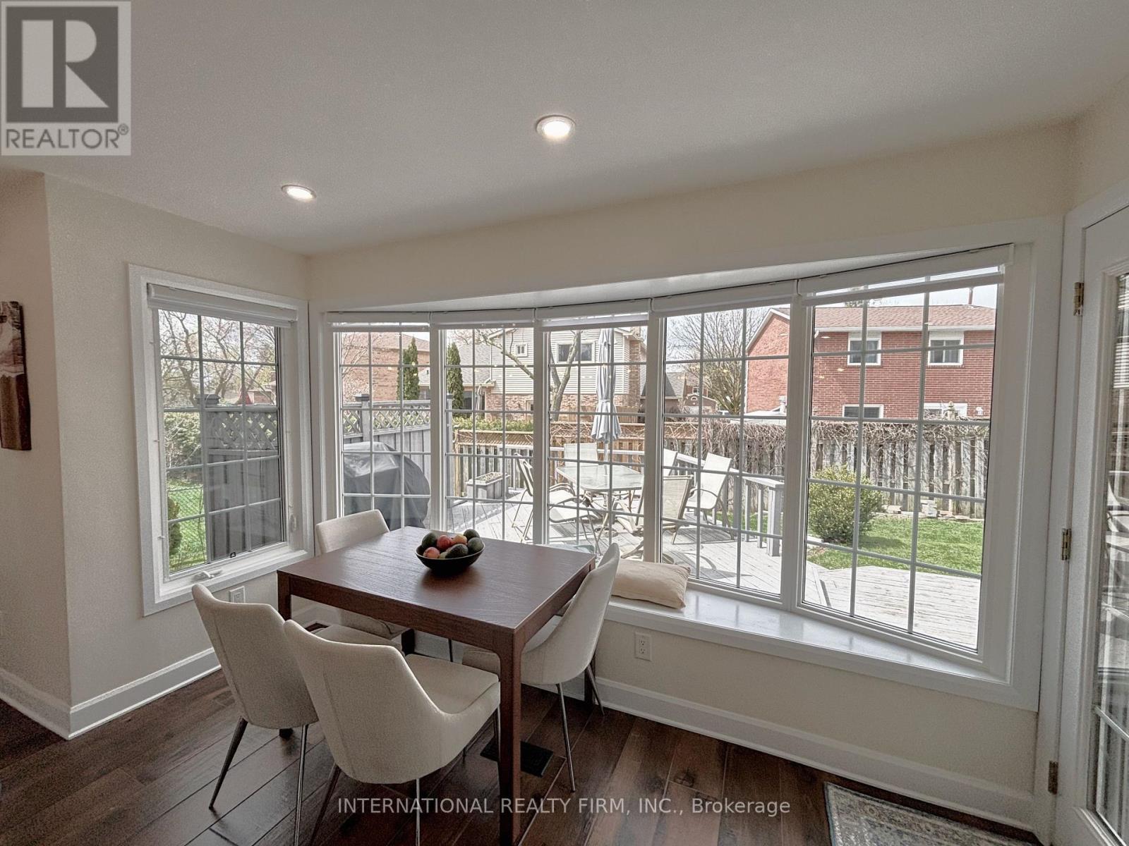 168 Willow Lane, Newmarket (Bristol-London), Ontario  L3Y 4J3 - Photo 6 - N13076092