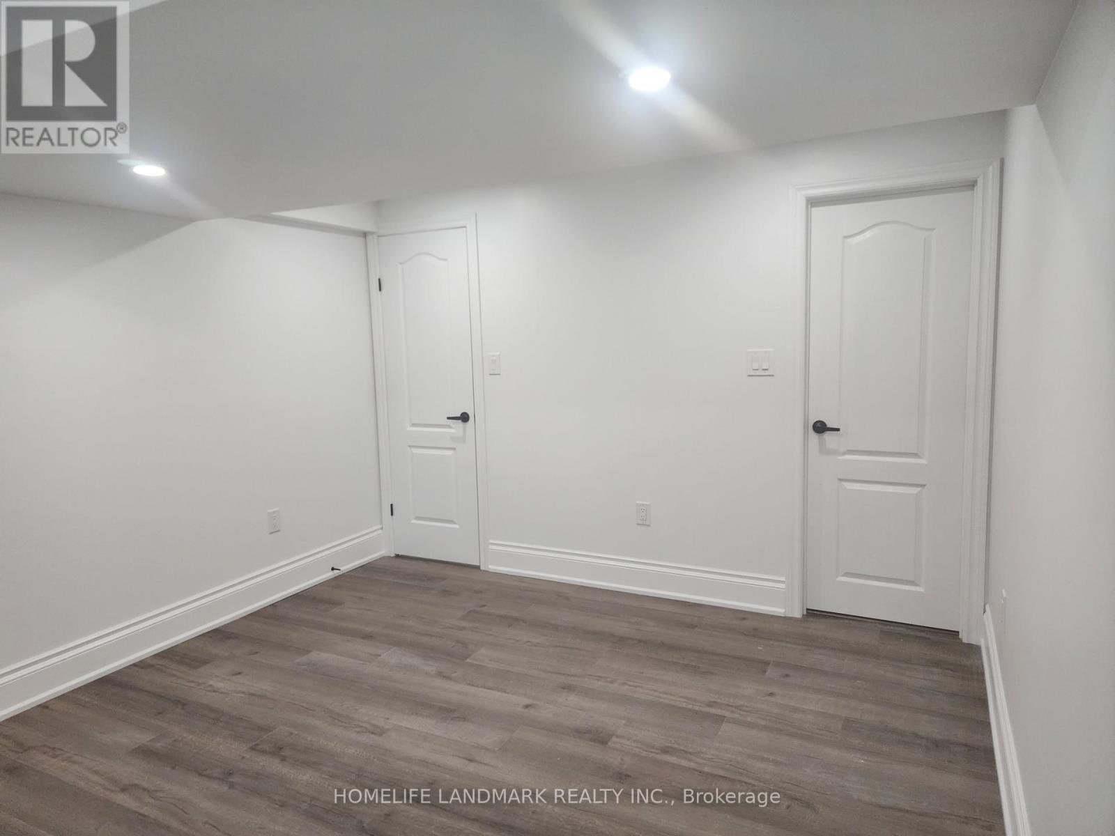 17 Vanni Avenue, Markham (Middlefield), Ontario  L3S 0G3 - Photo 27 - N13076104