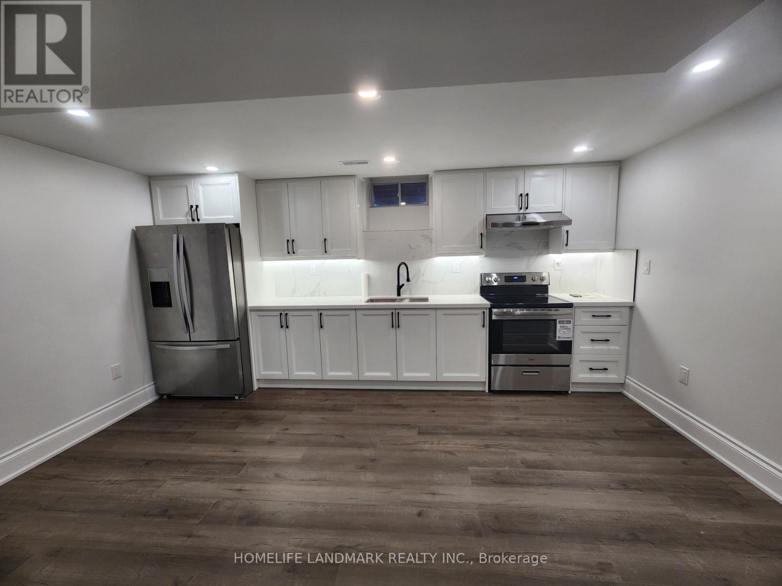 17 Vanni Avenue, Markham (Middlefield), Ontario  L3S 0G3 - Photo 5 - N13076104