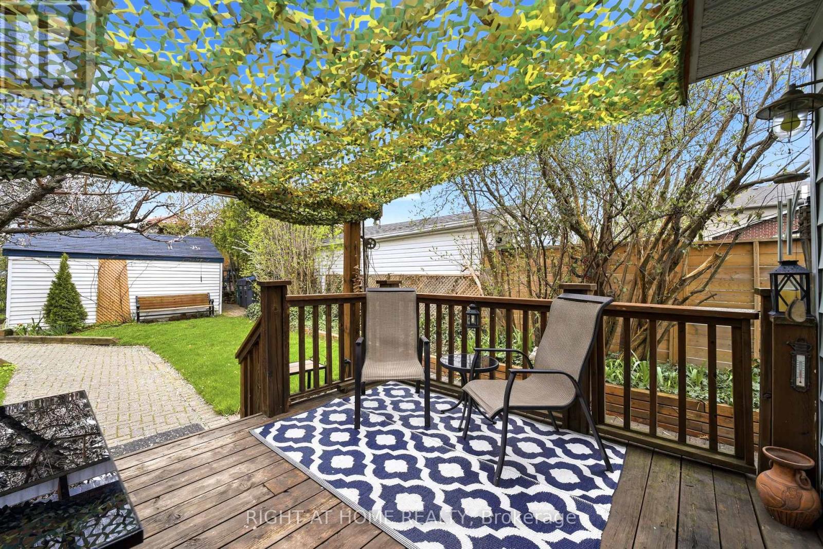 1254 Meredith Avenue, Mississauga, Ontario  L5E 2E5 - Photo 32 - W13076098
