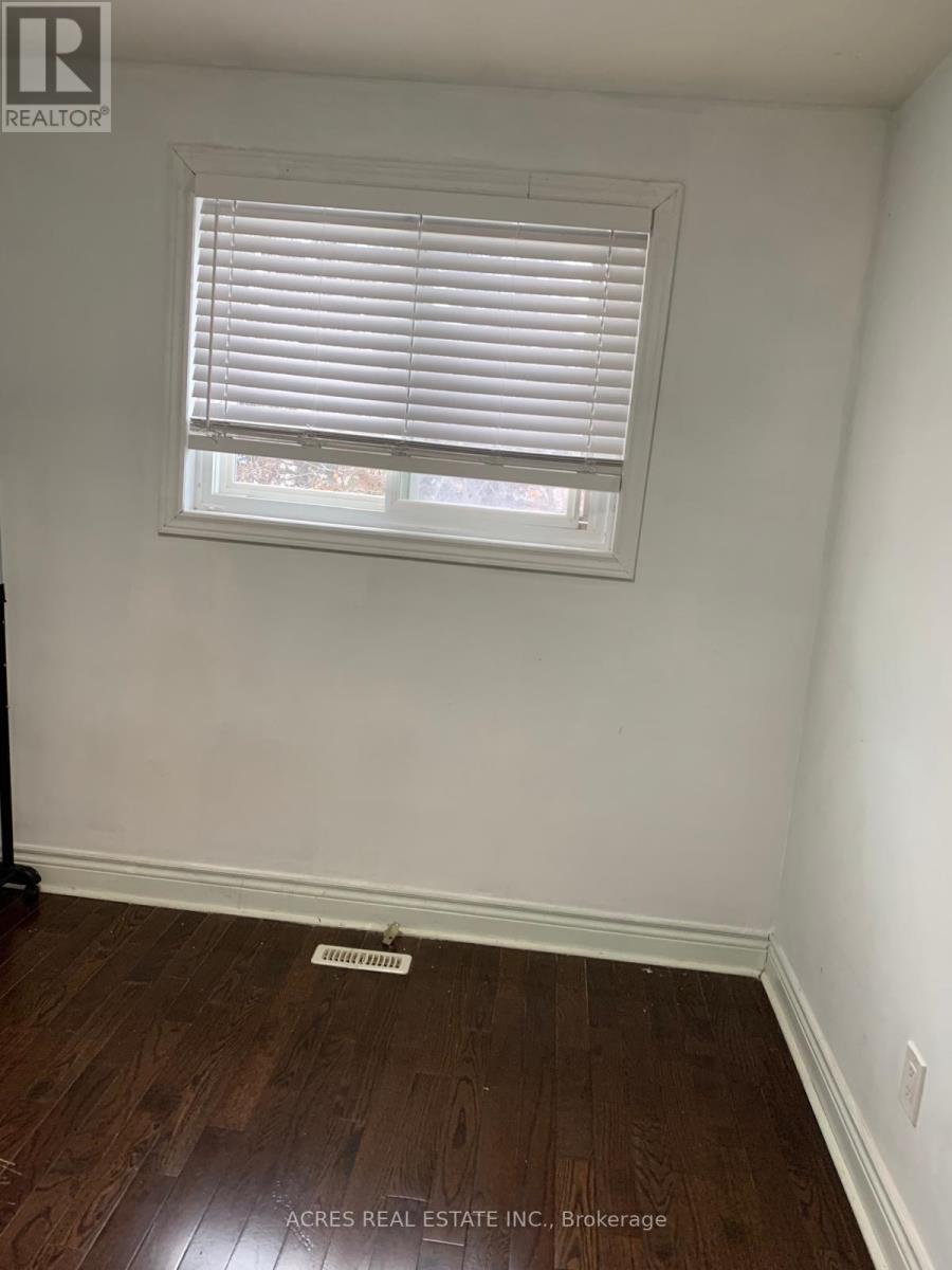 20 Gladeside Place, Brampton, Ontario  L6S 1X3 - Photo 11 - W13076100