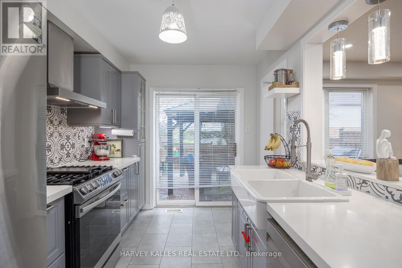 4108 Kryzan Drive, Burlington, Ontario  L7M 4Z5 - Photo 10 - W13076102