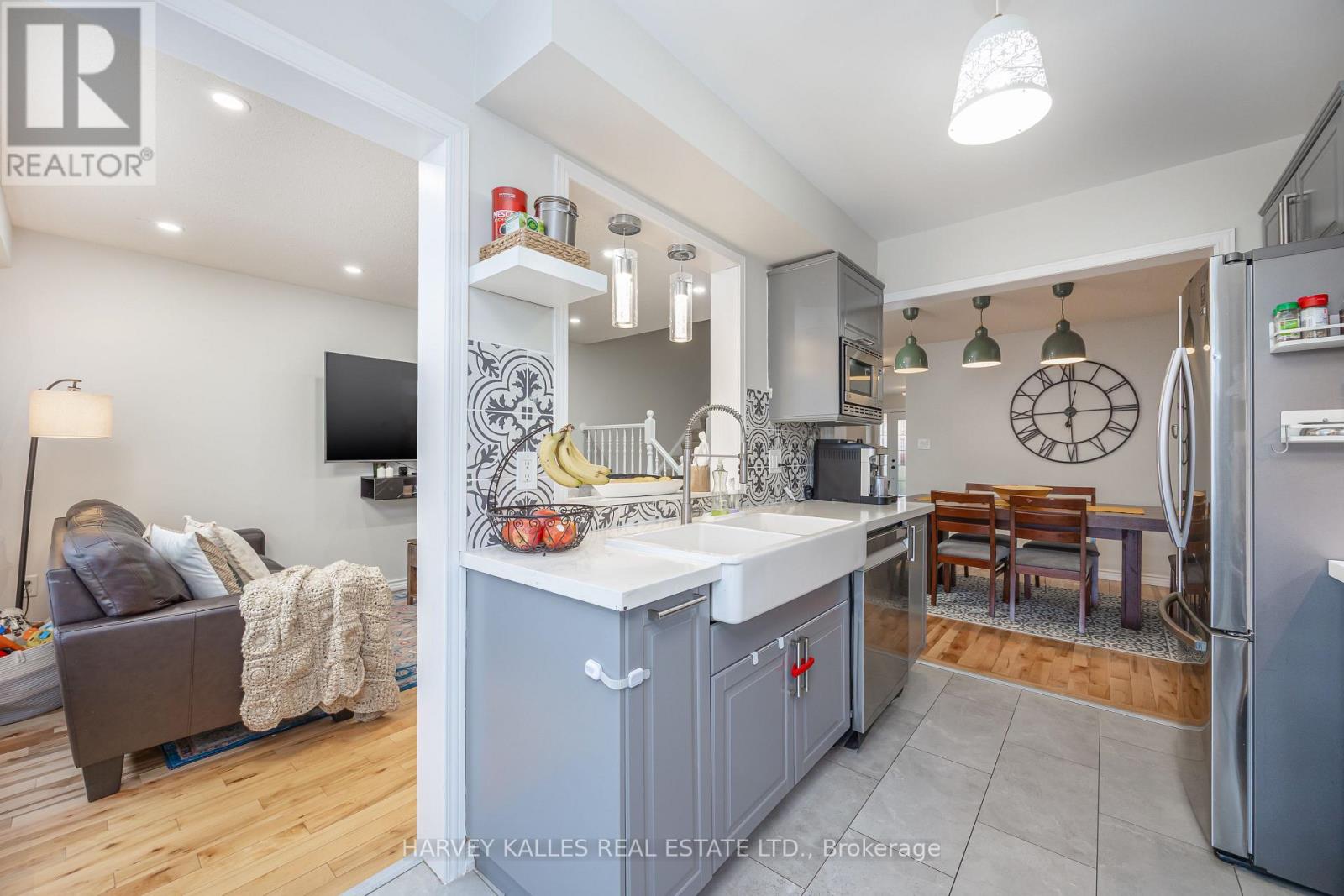 4108 Kryzan Drive, Burlington, Ontario  L7M 4Z5 - Photo 11 - W13076102