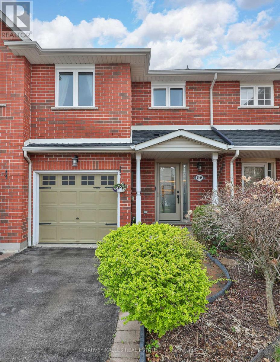 4108 Kryzan Drive, Burlington, Ontario  L7M 4Z5 - Photo 2 - W13076102