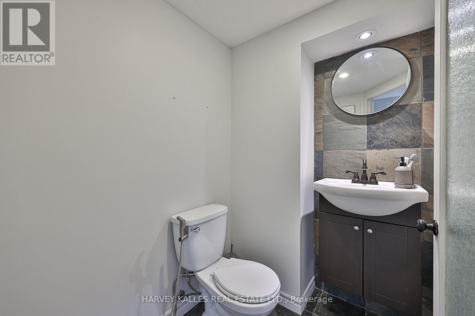 4108 Kryzan Drive, Burlington, Ontario  L7M 4Z5 - Photo 29 - W13076102