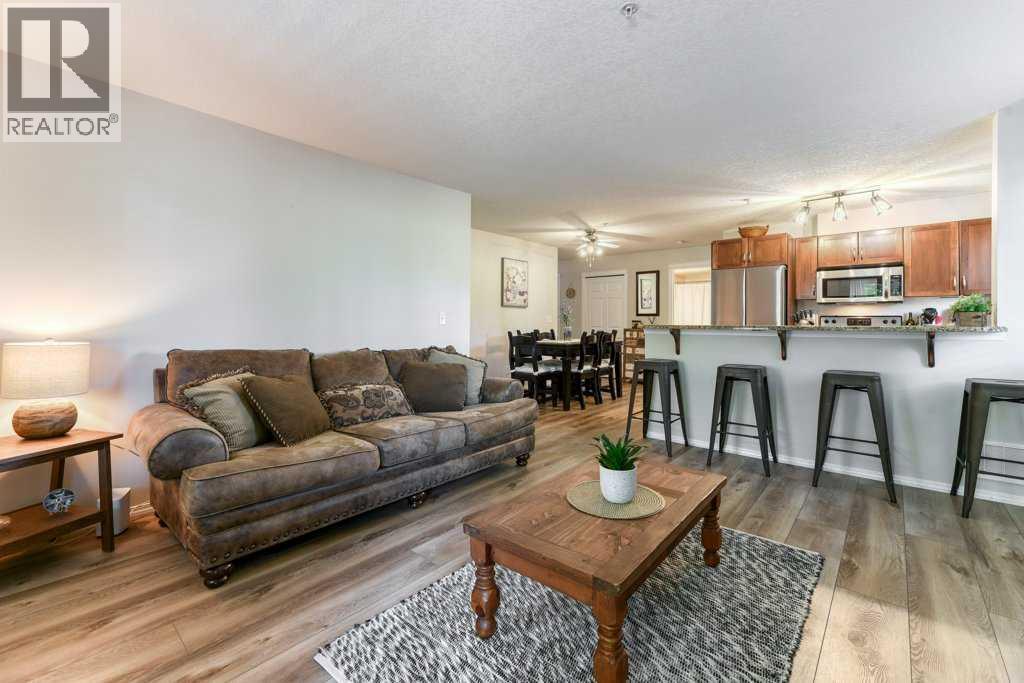 102, 6315 Ranchview Drive Nw, Calgary, Alberta  T3G 1B5 - Photo 2 - A2290149