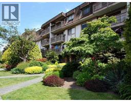 212 236 W 2ND STREET, North Vancouver, British Columbia