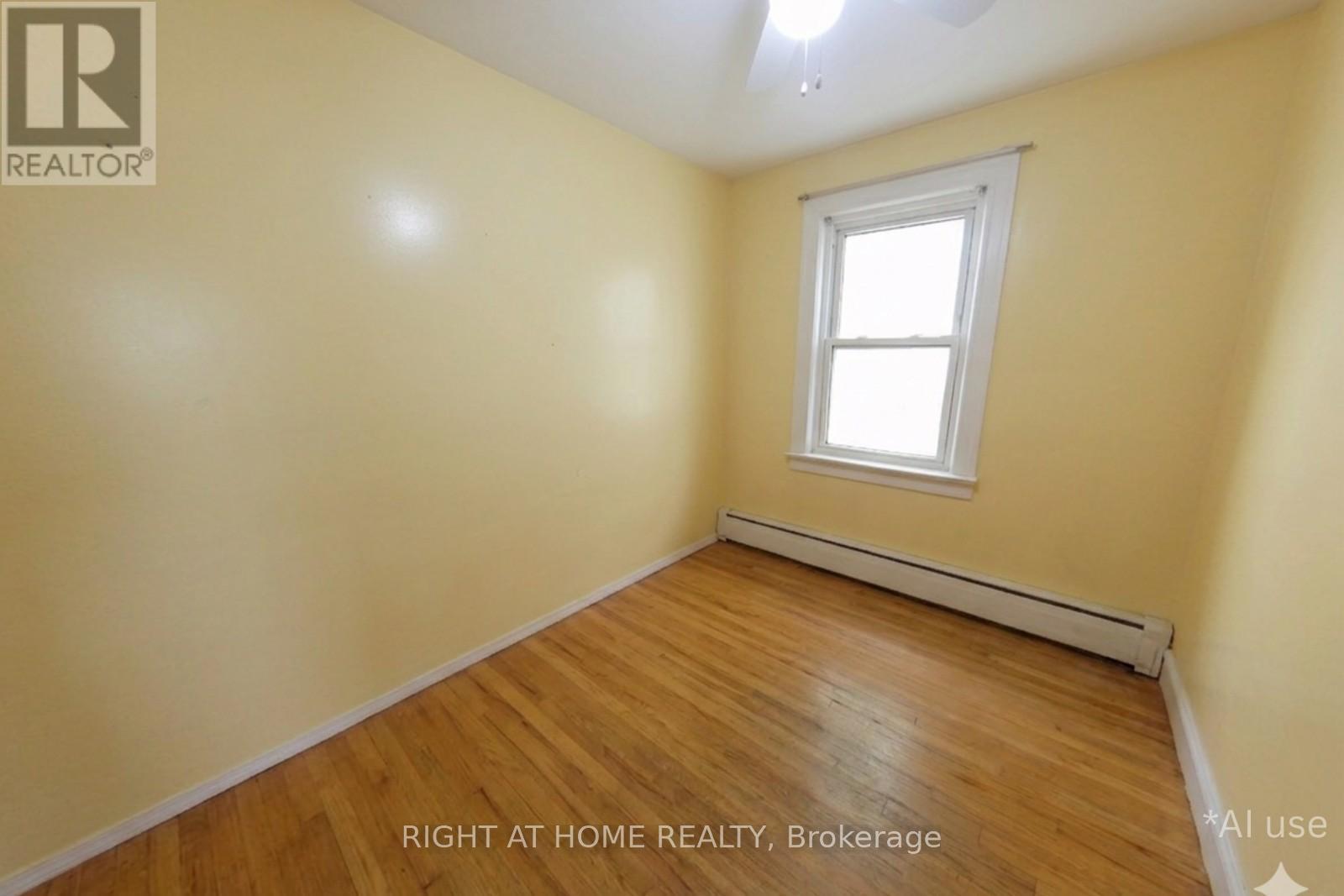 602 Ridelle Avenue, Toronto, Ontario  M6B 1K9 - Photo 17 - W13066722