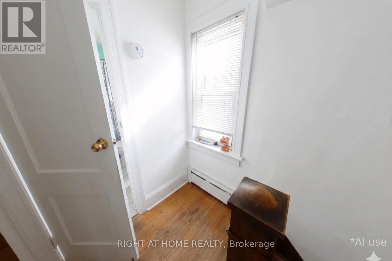 602 Ridelle Avenue, Toronto, Ontario  M6B 1K9 - Photo 15 - W13066722