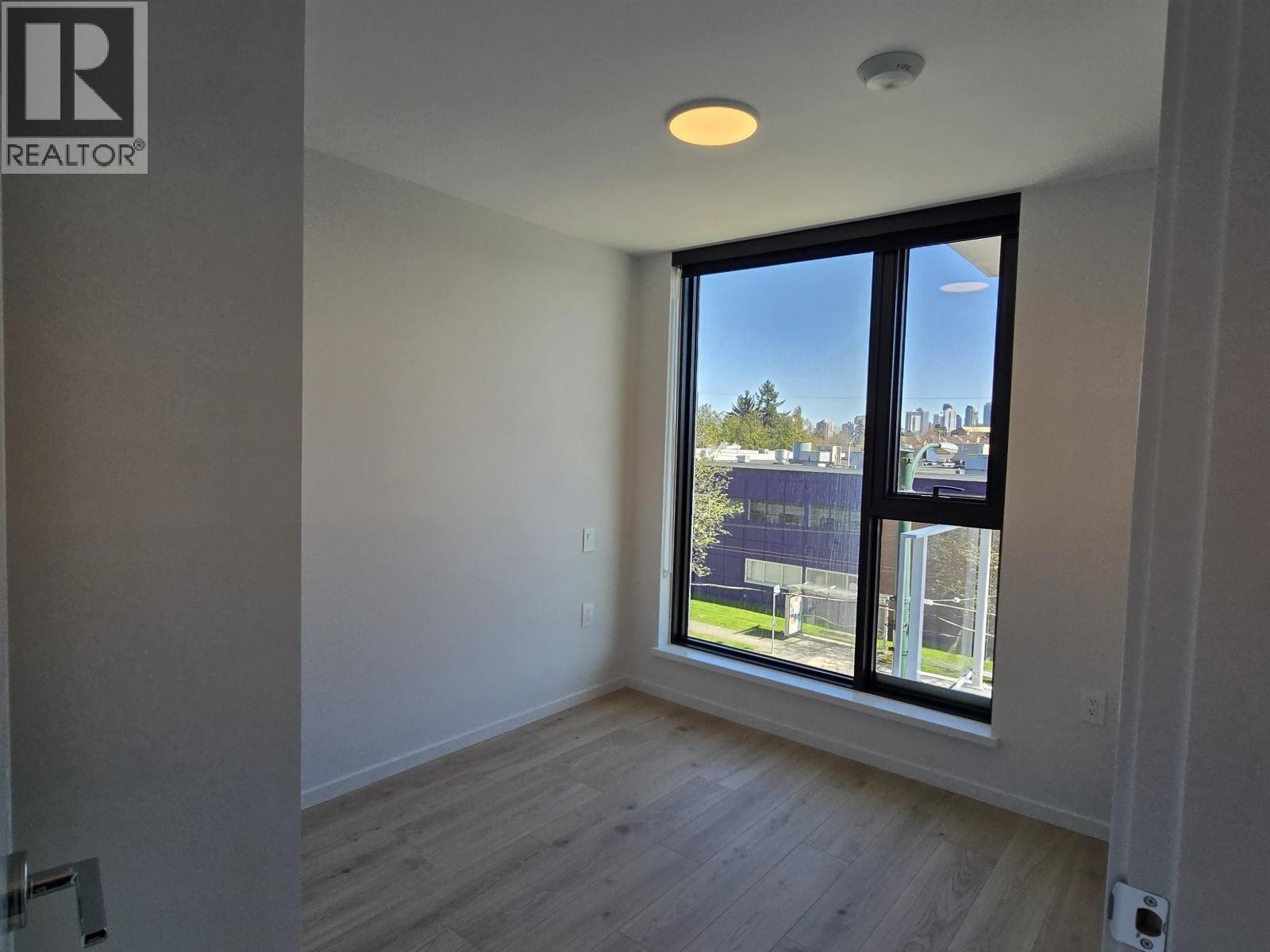 363 5189 Earles Street, Vancouver, British Columbia  V5R 0M7 - Photo 15 - R3109759