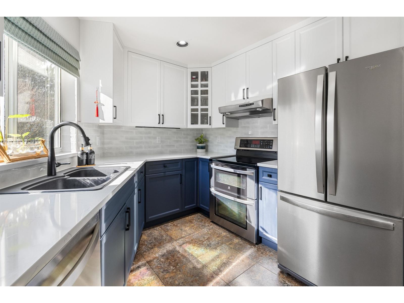 20326 92a Avenue, Langley, British Columbia  V1M 2M7 - Photo 4 - R3116795