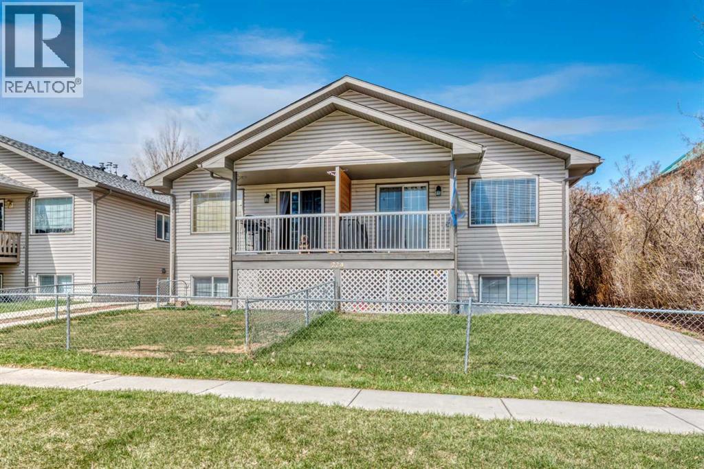 224B 5 Avenue, Strathmore, Alberta
