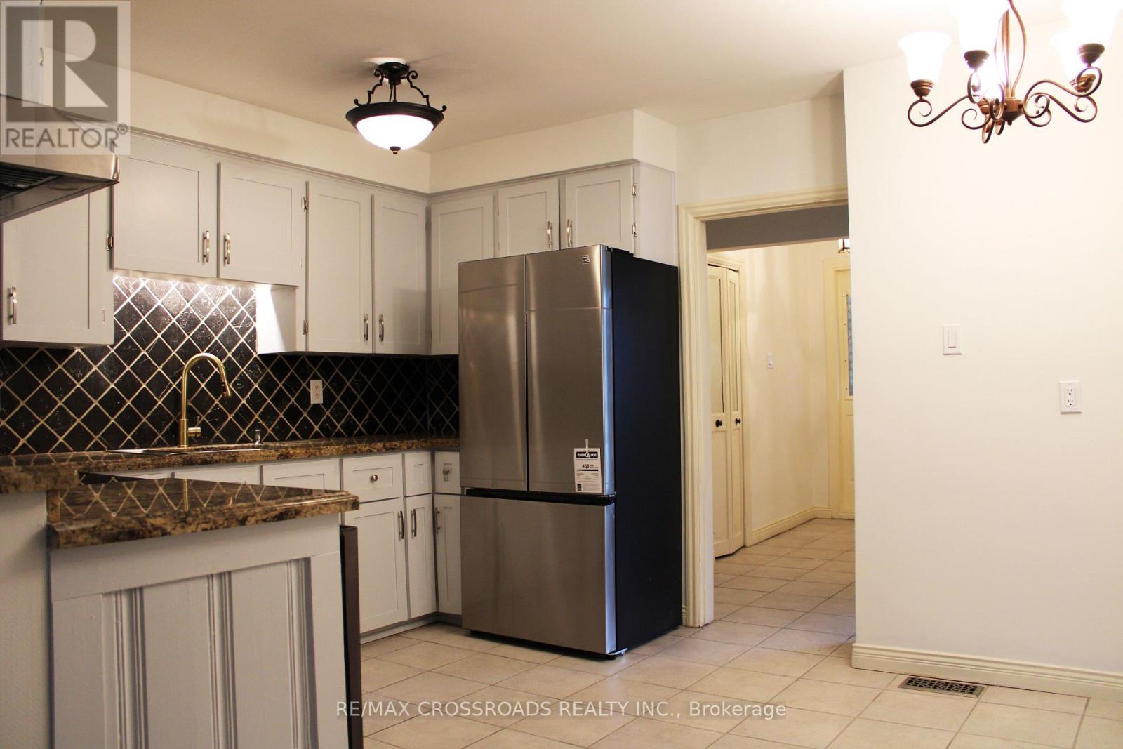 62 Transwell Avenue, Toronto, Ontario  M2R 2K2 - Photo 10 - C13058014