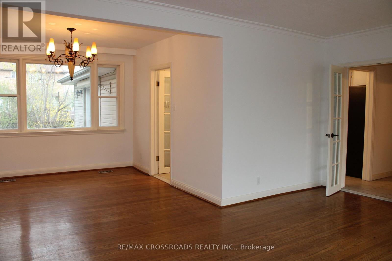 62 Transwell Avenue, Toronto, Ontario  M2R 2K2 - Photo 4 - C13058014