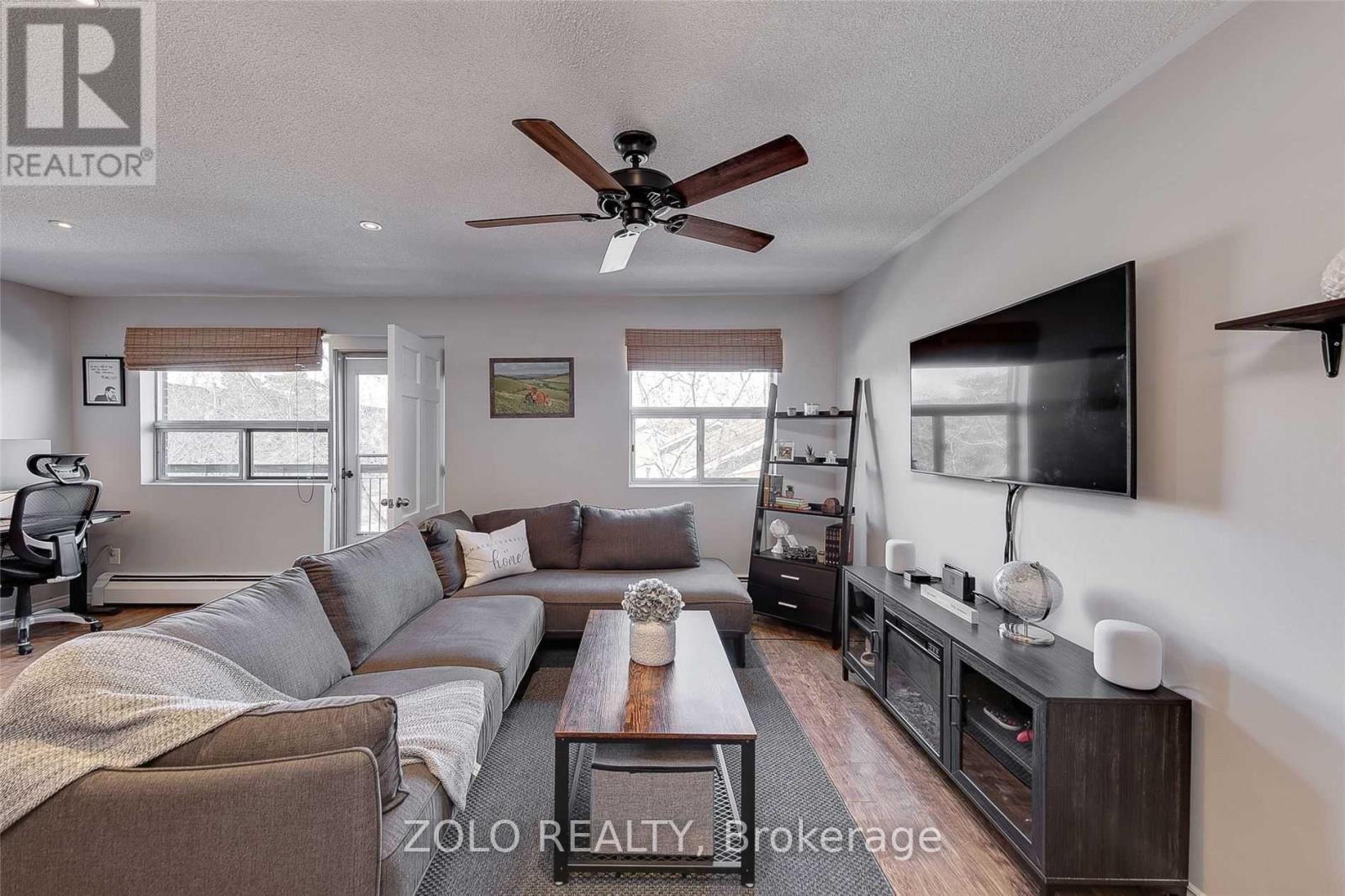 301 - 173 Eighth Street, Collingwood, Ontario  L9Y 2C9 - Photo 4 - S13076132