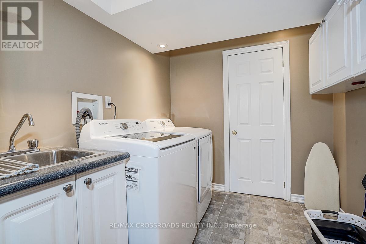 597 Caverhill Crescent, Milton, Ontario  L9T 5K1 - Photo 44 - W13076136