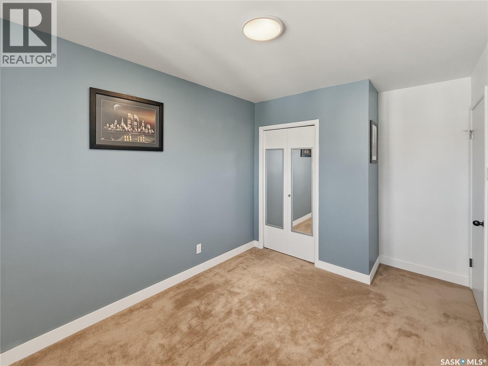 300 Ash Place, Swift Current, Saskatchewan  S9H 3E4 - Photo 16 - SK034711