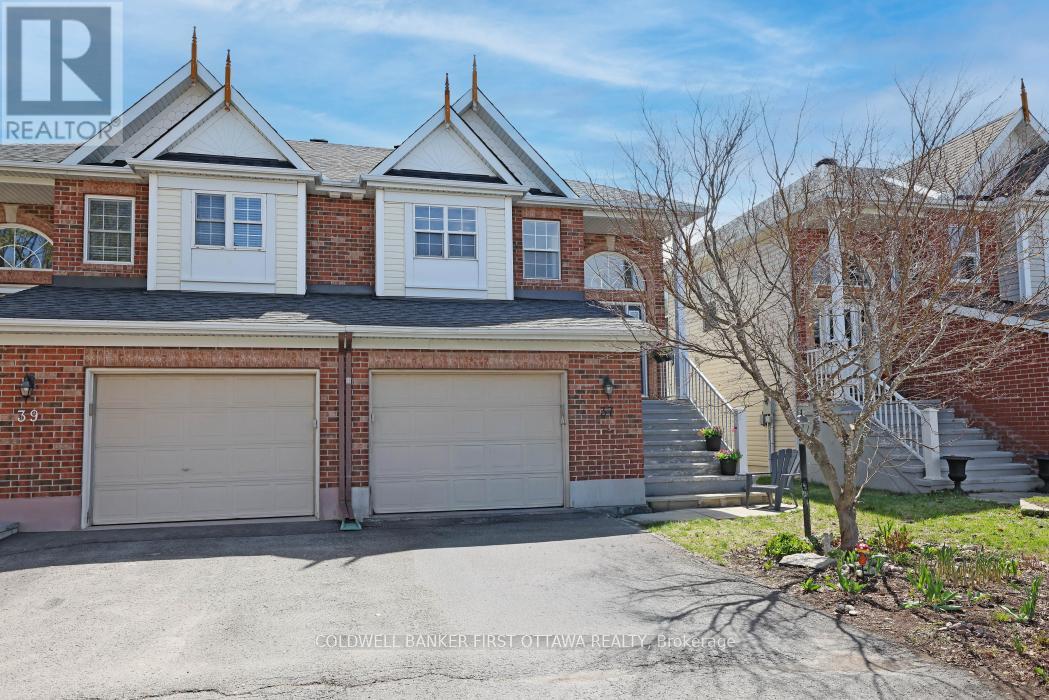 37 BOULDER WAY, Ottawa, Ontario