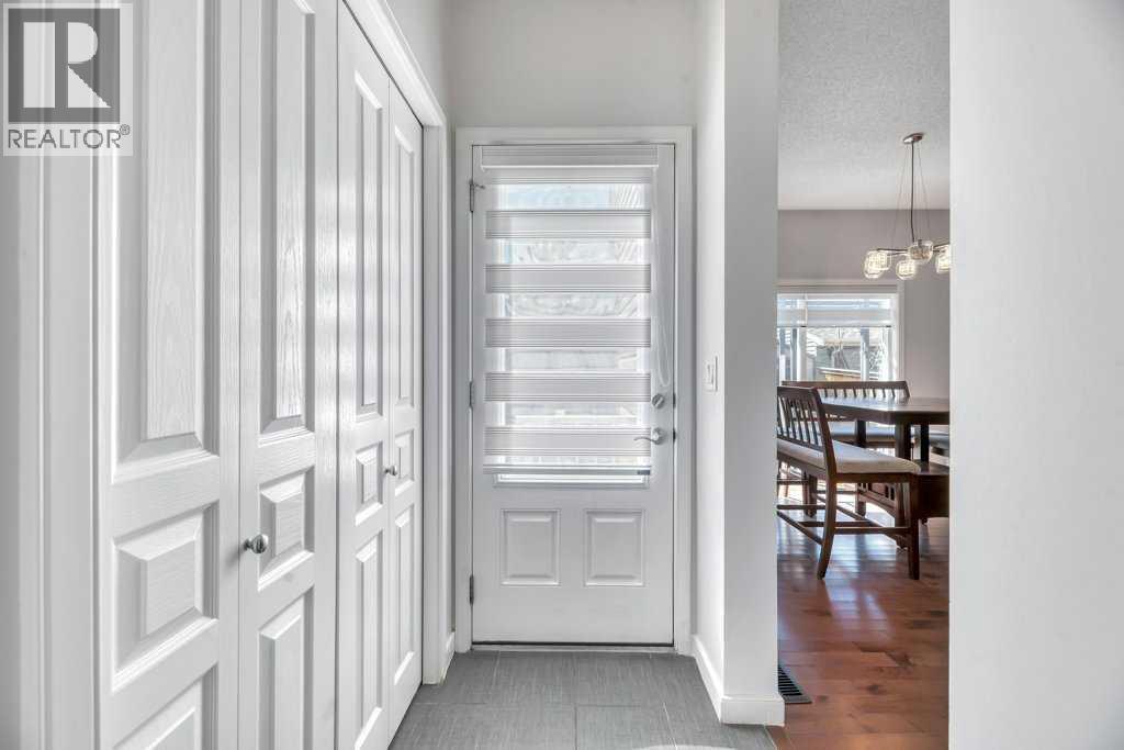 1721 New Brighton Drive Se, Calgary, Alberta  T2Z 0T9 - Photo 17 - A2306951