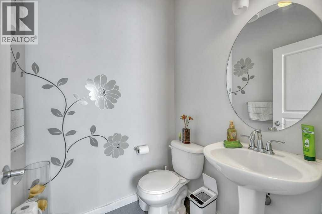 1721 New Brighton Drive Se, Calgary, Alberta  T2Z 0T9 - Photo 16 - A2306951