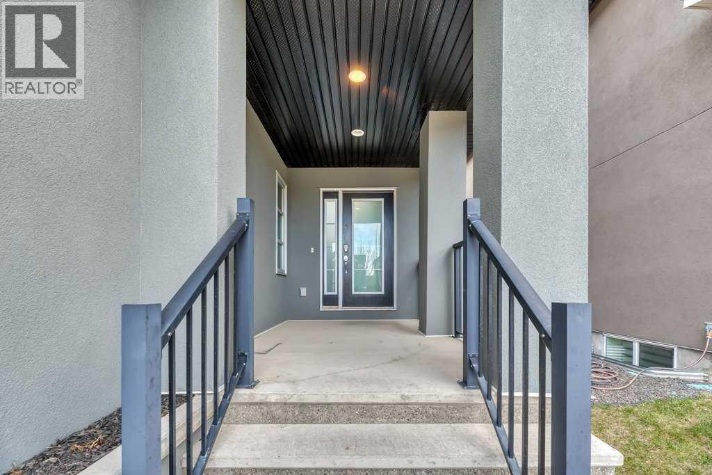 29 Aspen Summit Point SW, Calgary, Alberta  T3H 0V9 - Photo 3 - A2306584