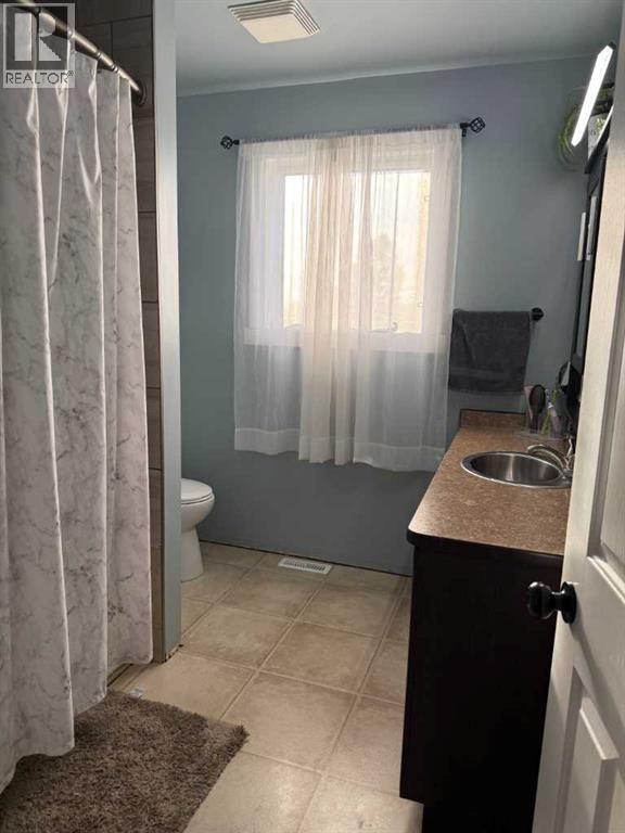 501 7 Avenue, Fox Creek, Alberta  T0H 1P0 - Photo 21 - A2307411