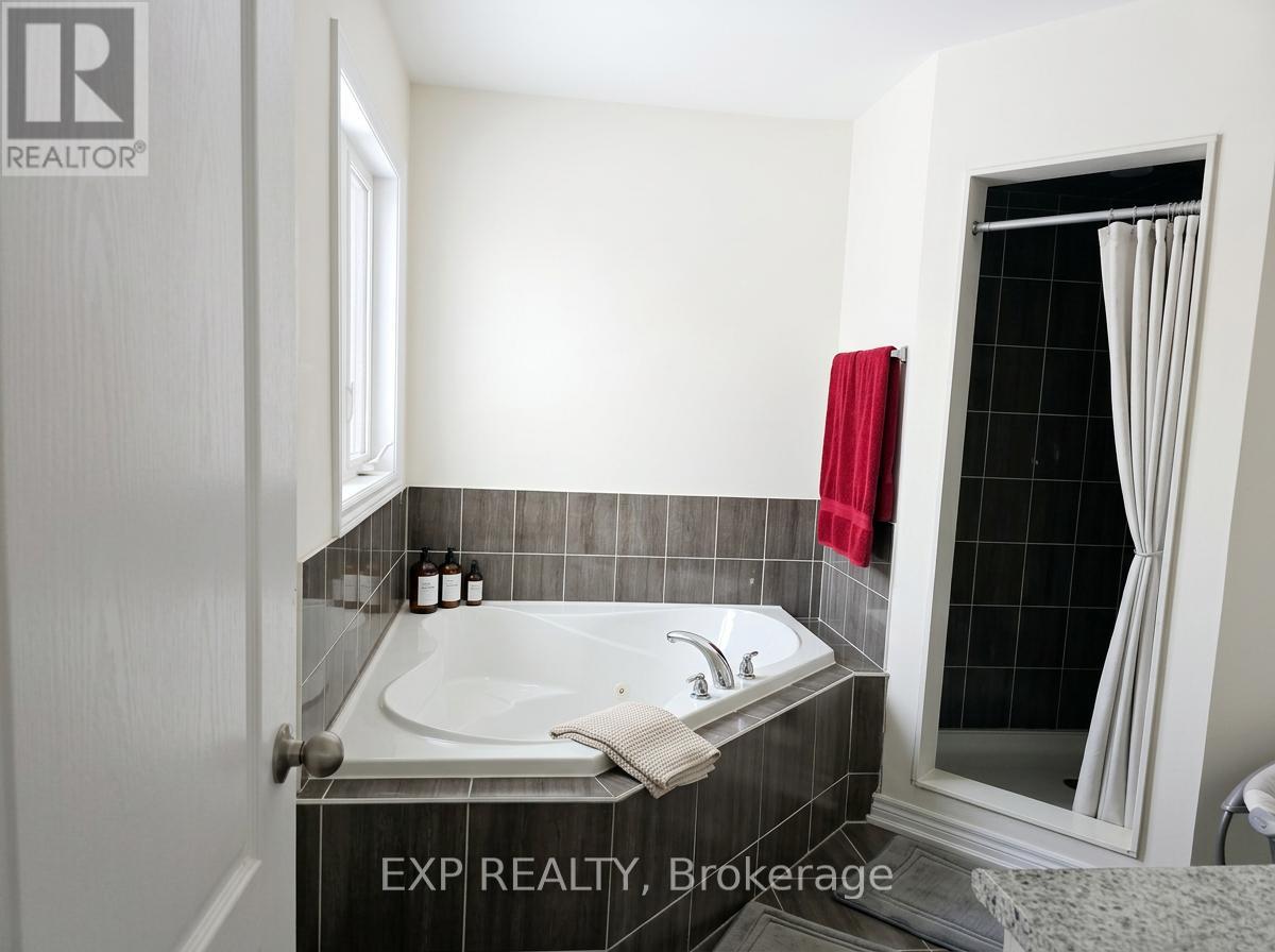 395 Krotz Street W, North Perth, Ontario  N4W 0H8 - Photo 14 - X13076142