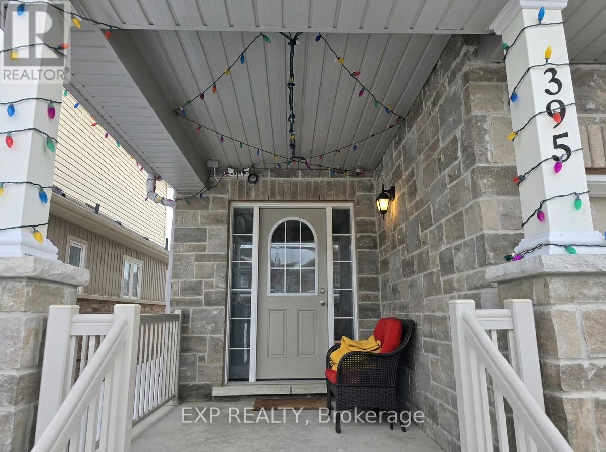 395 Krotz Street W, North Perth, Ontario  N4W 0H8 - Photo 2 - X13076142