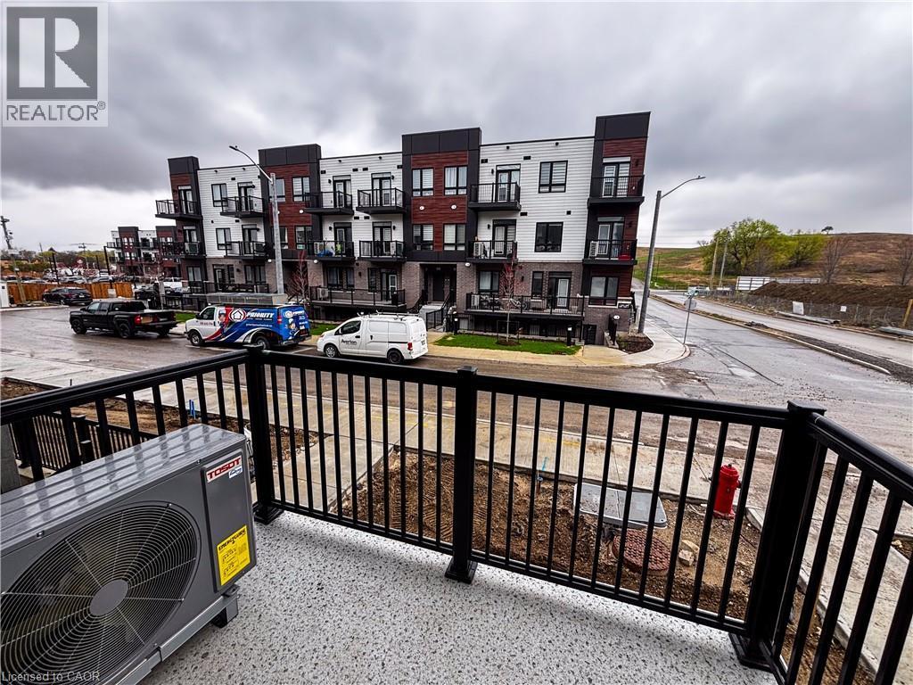 25 Palace Street Unit# P31, Kitchener, Ontario  N2E 0L2 - Photo 24 - 40824878