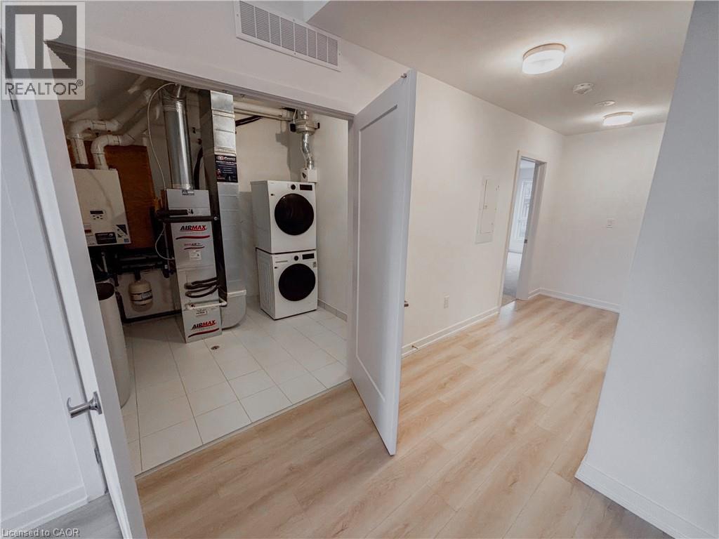 25 Palace Street Unit# P31, Kitchener, Ontario  N2E 0L2 - Photo 10 - 40824878