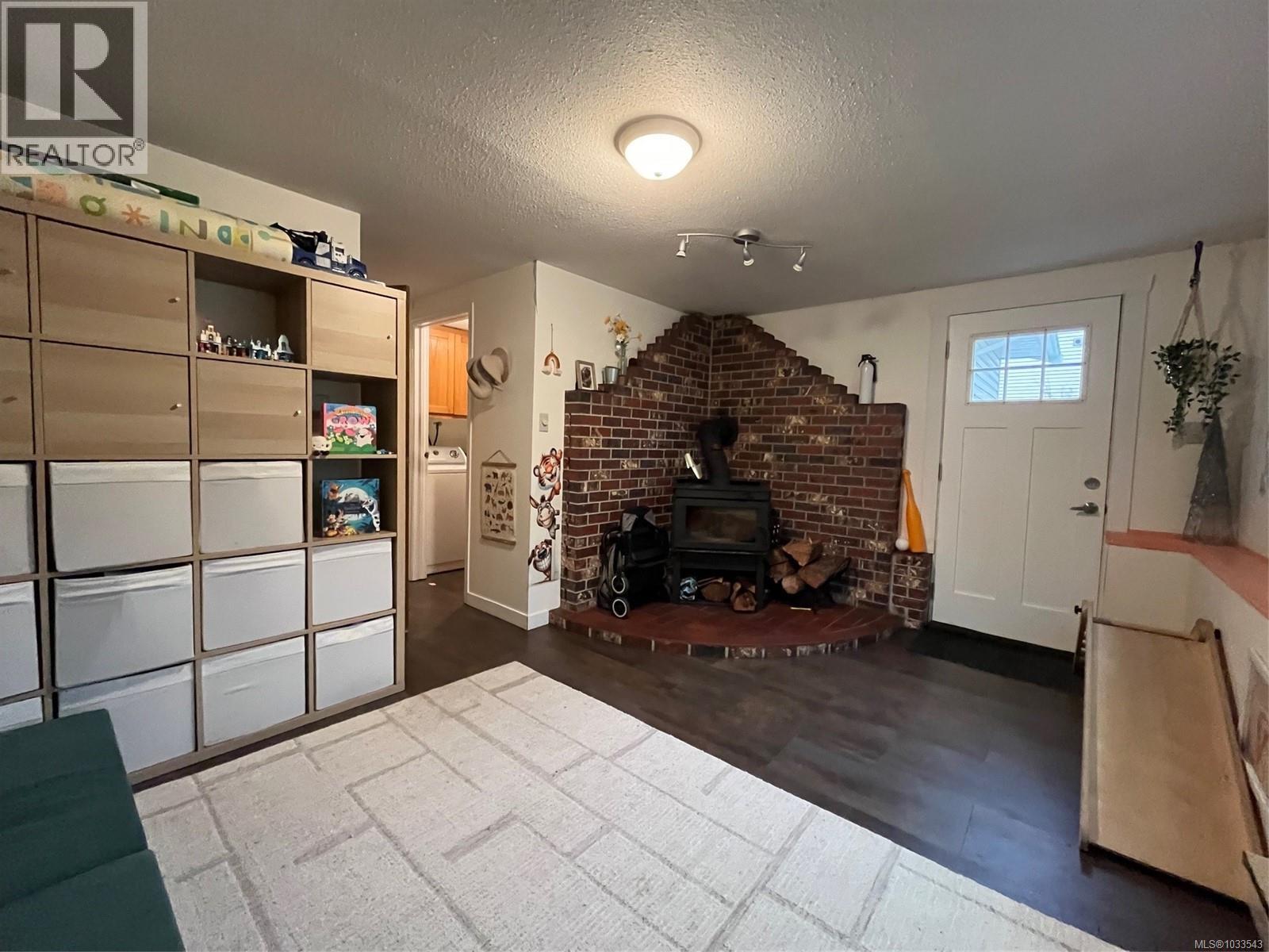 1646 Maquinna Ave, Comox, British Columbia  V9M 3L7 - Photo 17 - 1033543