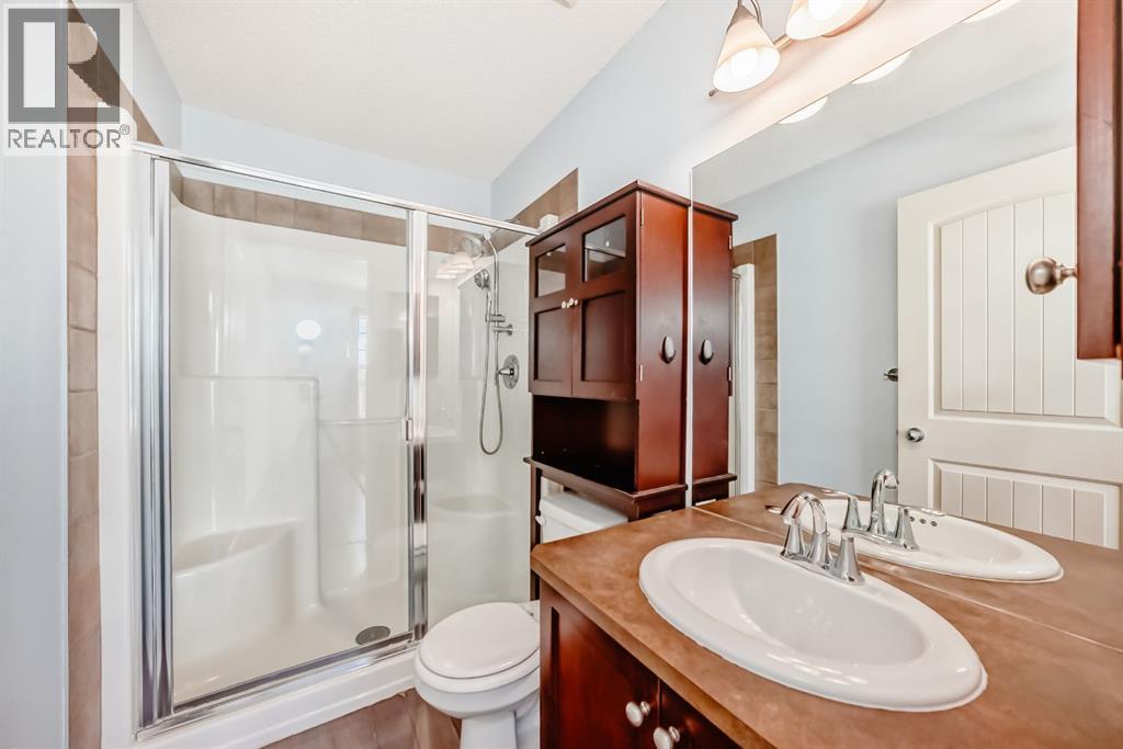 336 Luxstone Place Sw, Airdrie, Alberta  T4B 0A6 - Photo 22 - A2300038