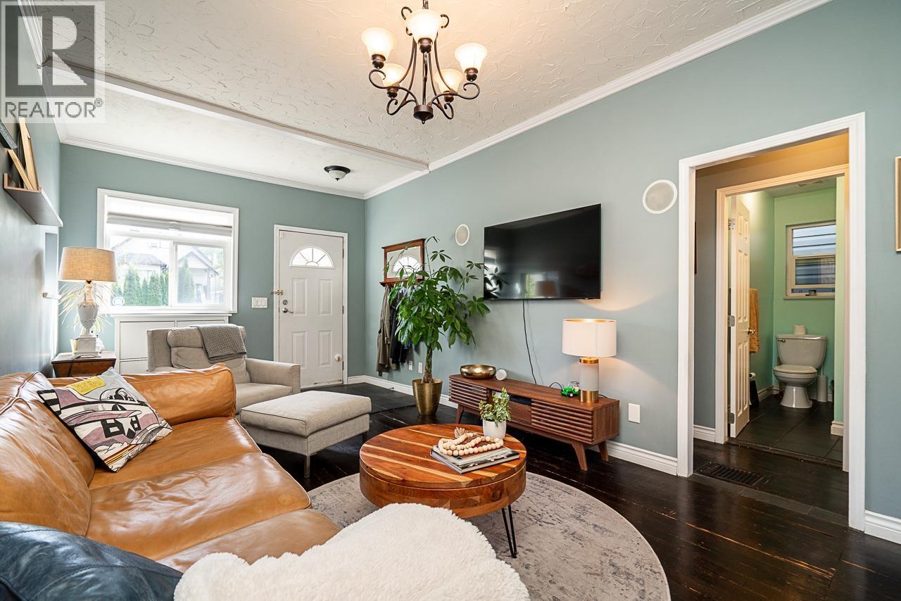 1623 E 12th Avenue, Vancouver, British Columbia  V5N 2A2 - Photo 3 - R3114300
