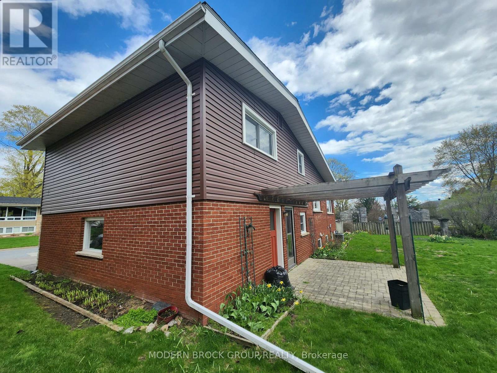 2 Woodlawn Place, Brockville, Ontario  K6V 2Z2 - Photo 43 - X12659206
