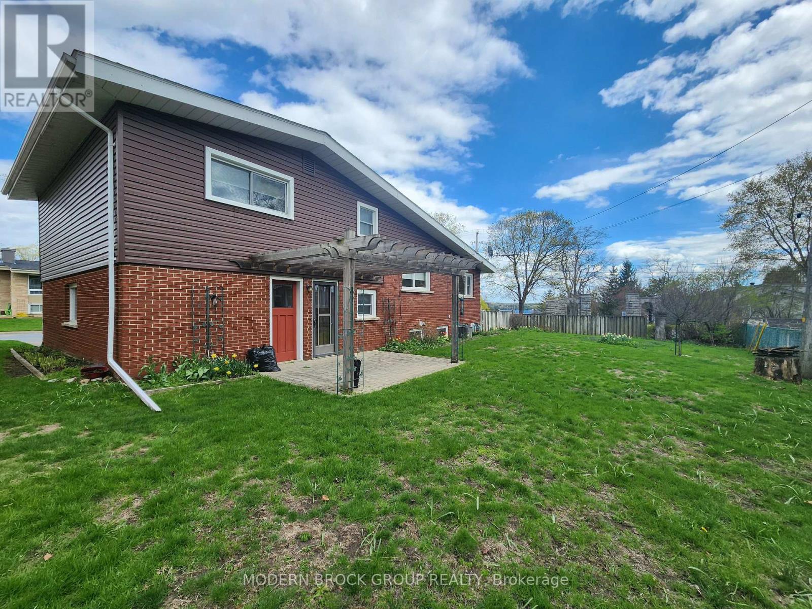 2 Woodlawn Place, Brockville, Ontario  K6V 2Z2 - Photo 42 - X12659206