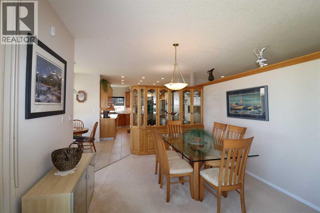 77 Fairmont Park Landing S, Lethbridge, Alberta  T1K 7L1 - Photo 7 - A2306963