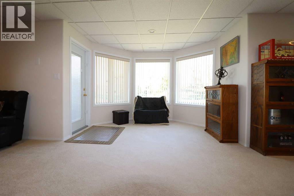 77 Fairmont Park Landing S, Lethbridge, Alberta  T1K 7L1 - Photo 26 - A2306963